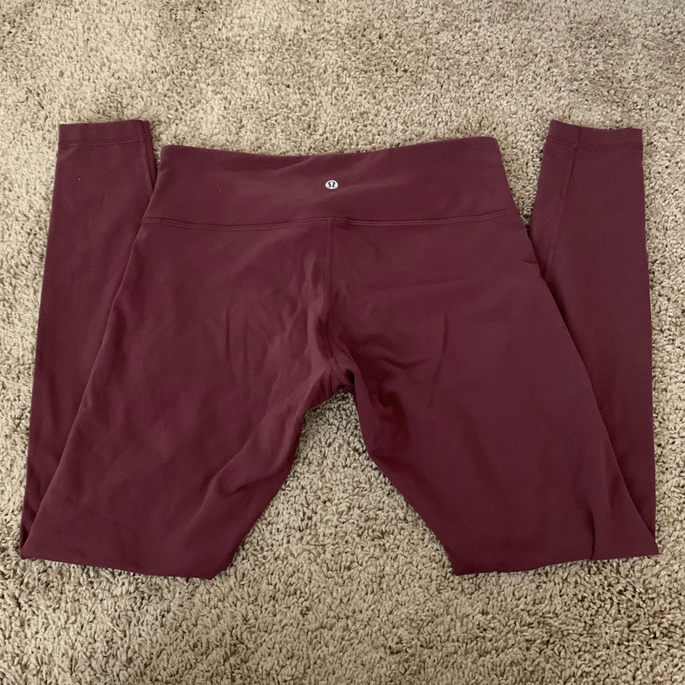 lululemon Wunder Unders (10) Garnet